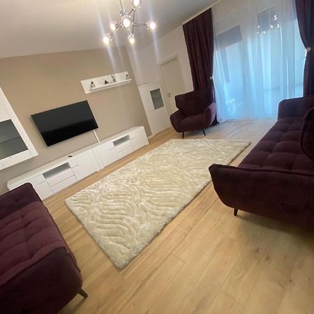 Dreamhill1 Leilighet Oradea Eksteriør bilde
